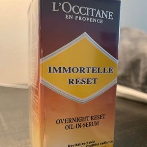 L'Occitane
Immortelle Overnight Reset Oil-in-Serum